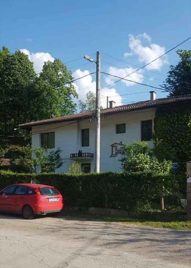 Вила Керенски Рибарица Екстериор снимка